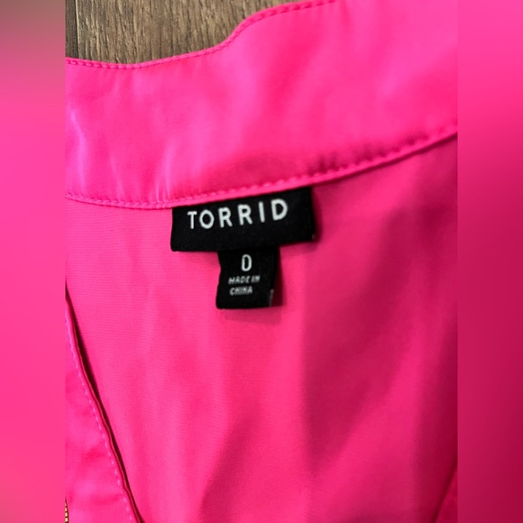 Torrid Women’s Blouse size 0 - Picture 3 of 7